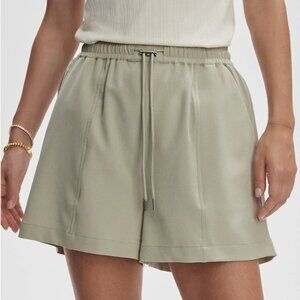 Varley Women's Athletic Shorts in Light Olive Esmond